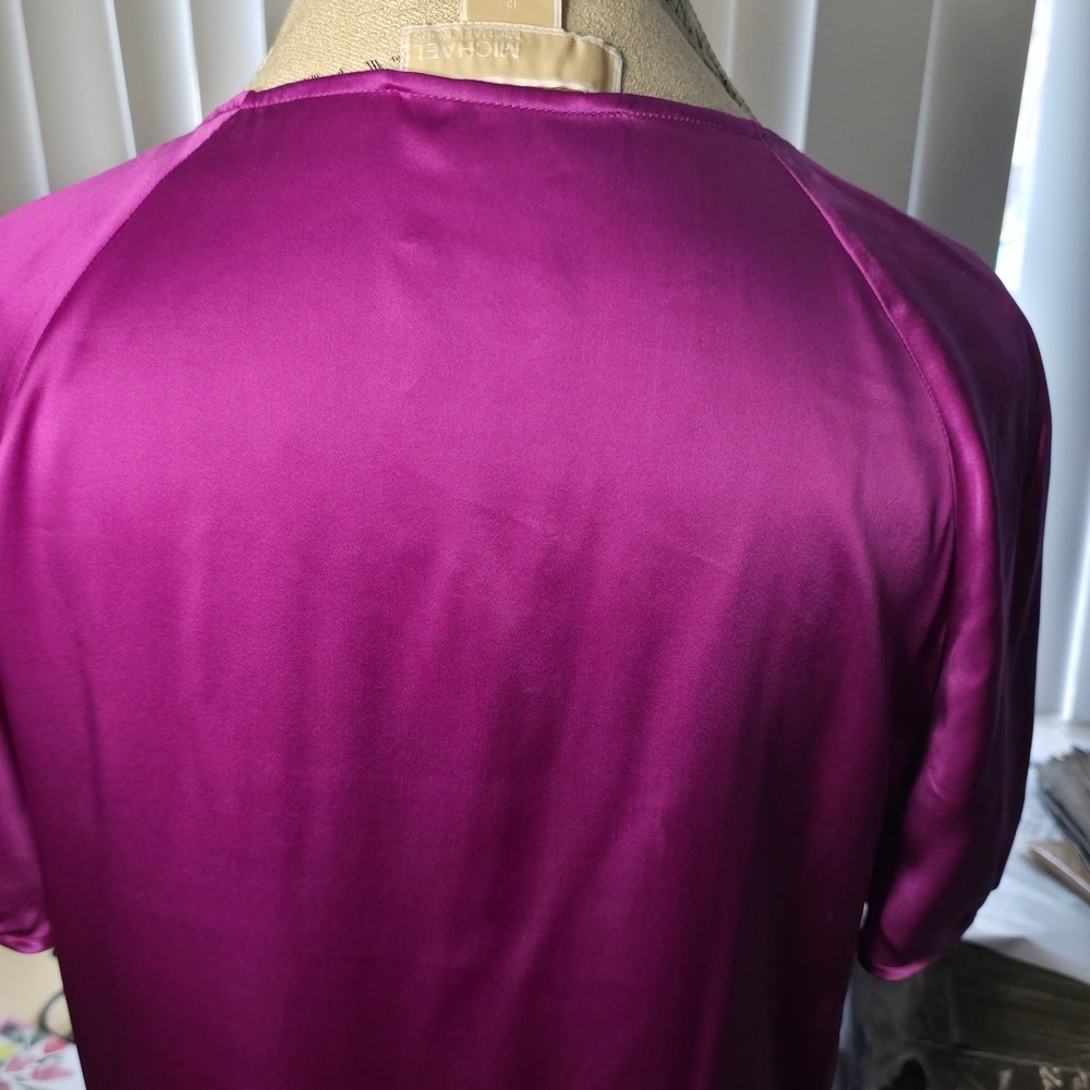 MICHAEL Michael Kors Satin Short-Sleeve Blouse in Fuchsia - Picture 3 of 7